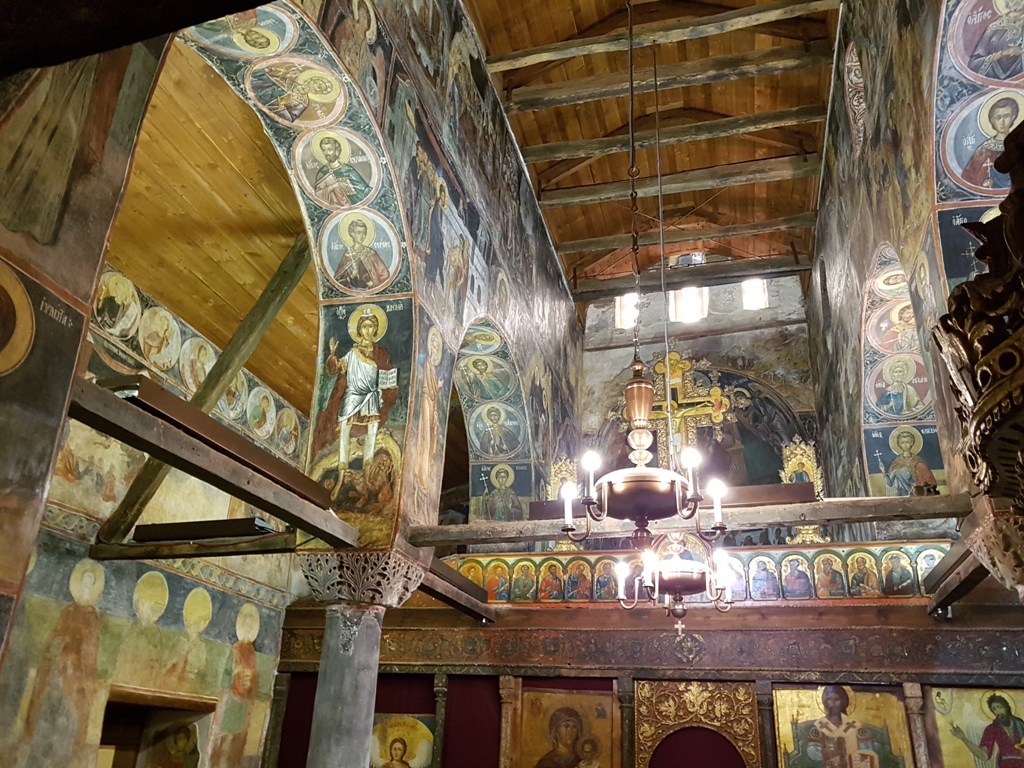 Nessabar: Eglise Saint-Etienne